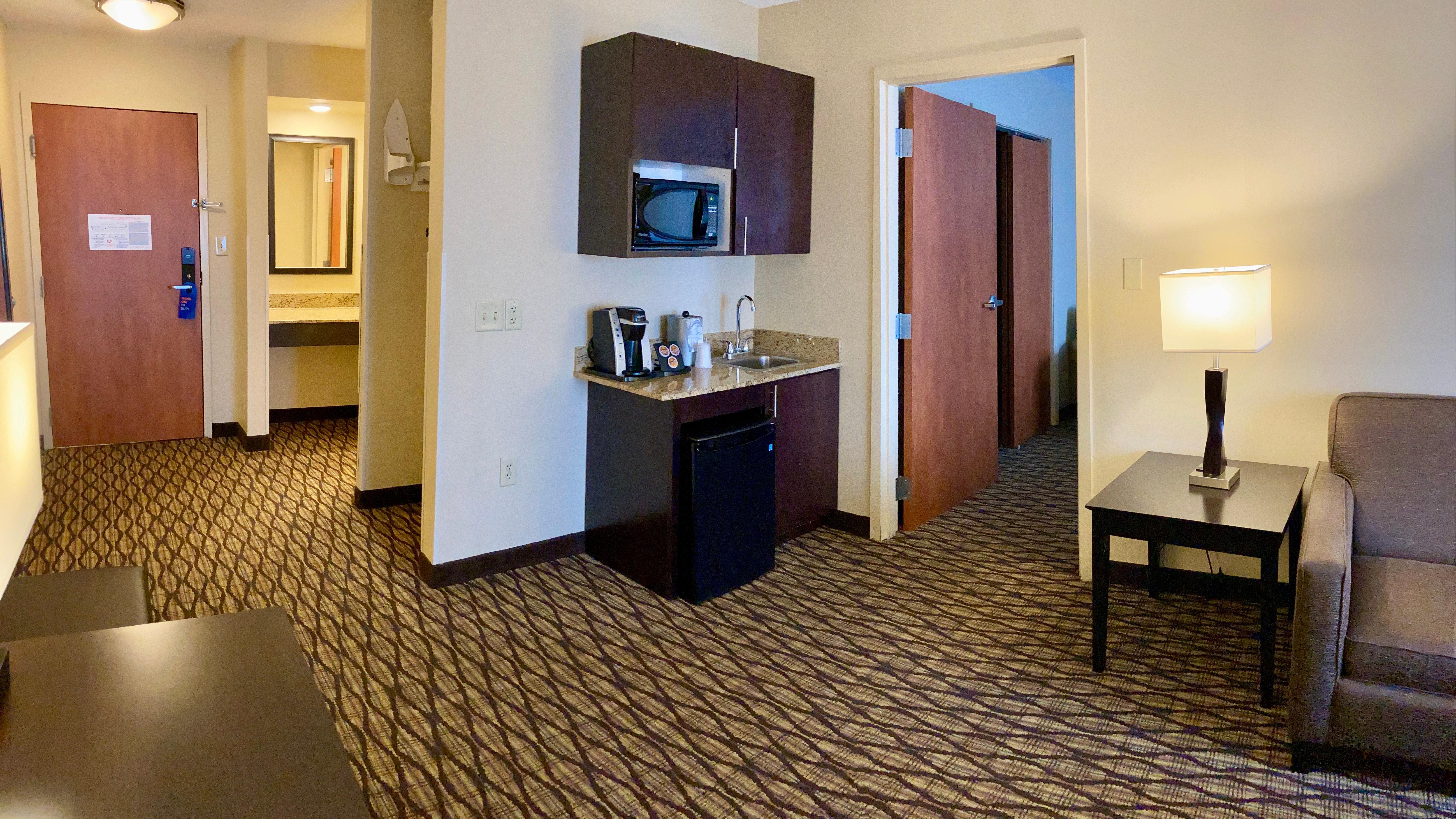 Holiday Inn Express Hotel & Suites Edmond By Ihg Exterior foto